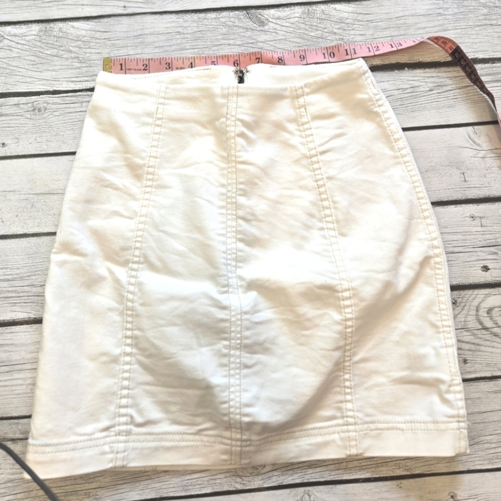 Free People Womens Skirt Sz 2 White Stretch Mini A Line Festival Night Out - Picture 4 of 5